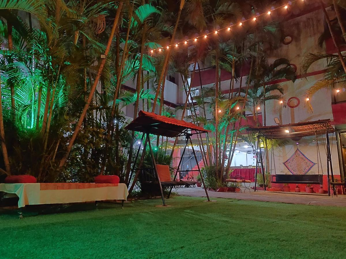 Girivihar Holiday Club - Pure Veg Lonavala Luaran gambar
