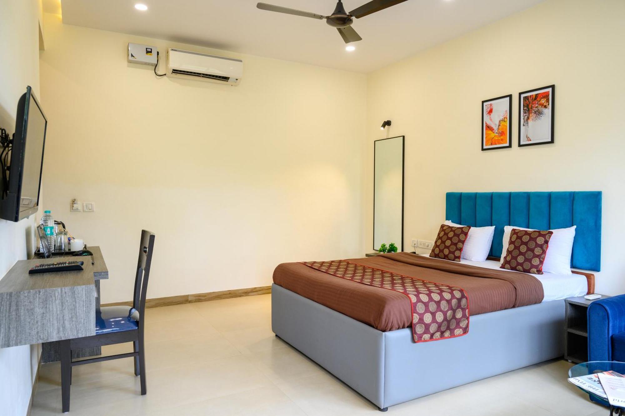 Girivihar Holiday Club - Pure Veg Lonavala Luaran gambar