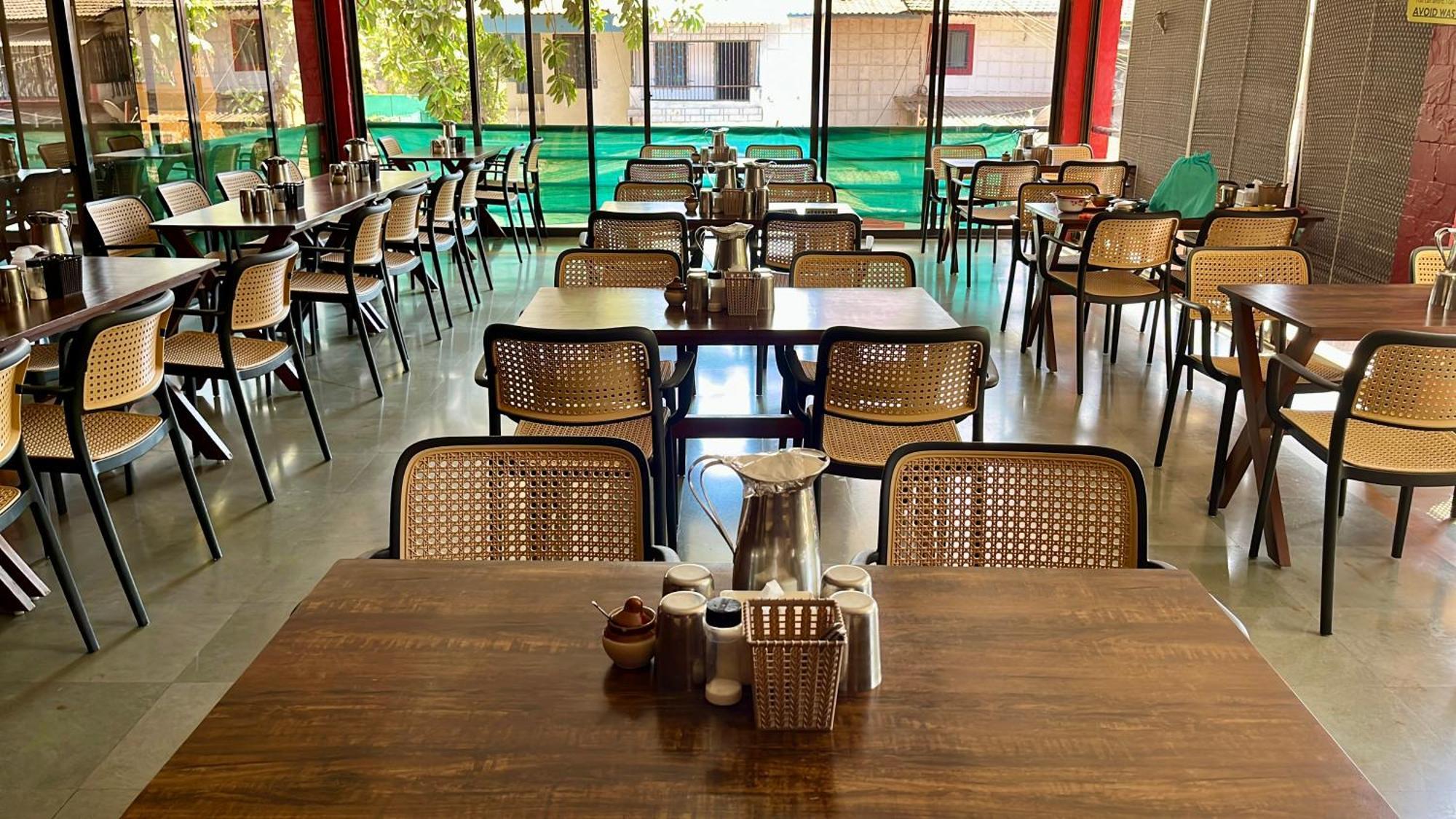 Girivihar Holiday Club - Pure Veg Lonavala Luaran gambar