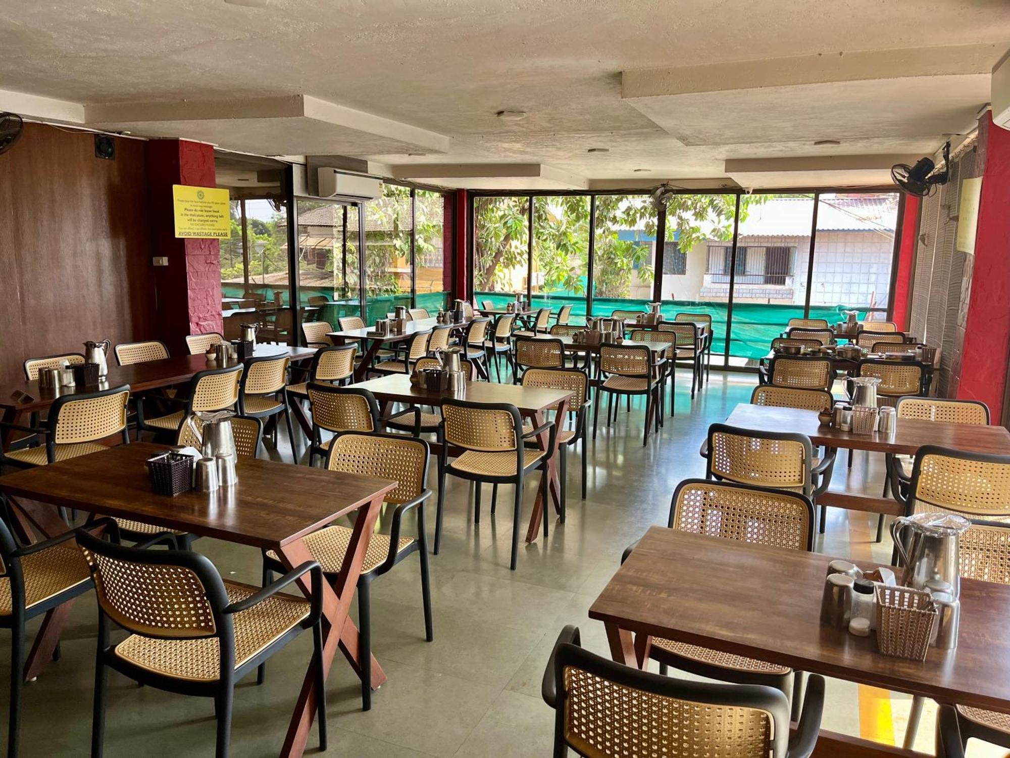 Girivihar Holiday Club - Pure Veg Lonavala Luaran gambar